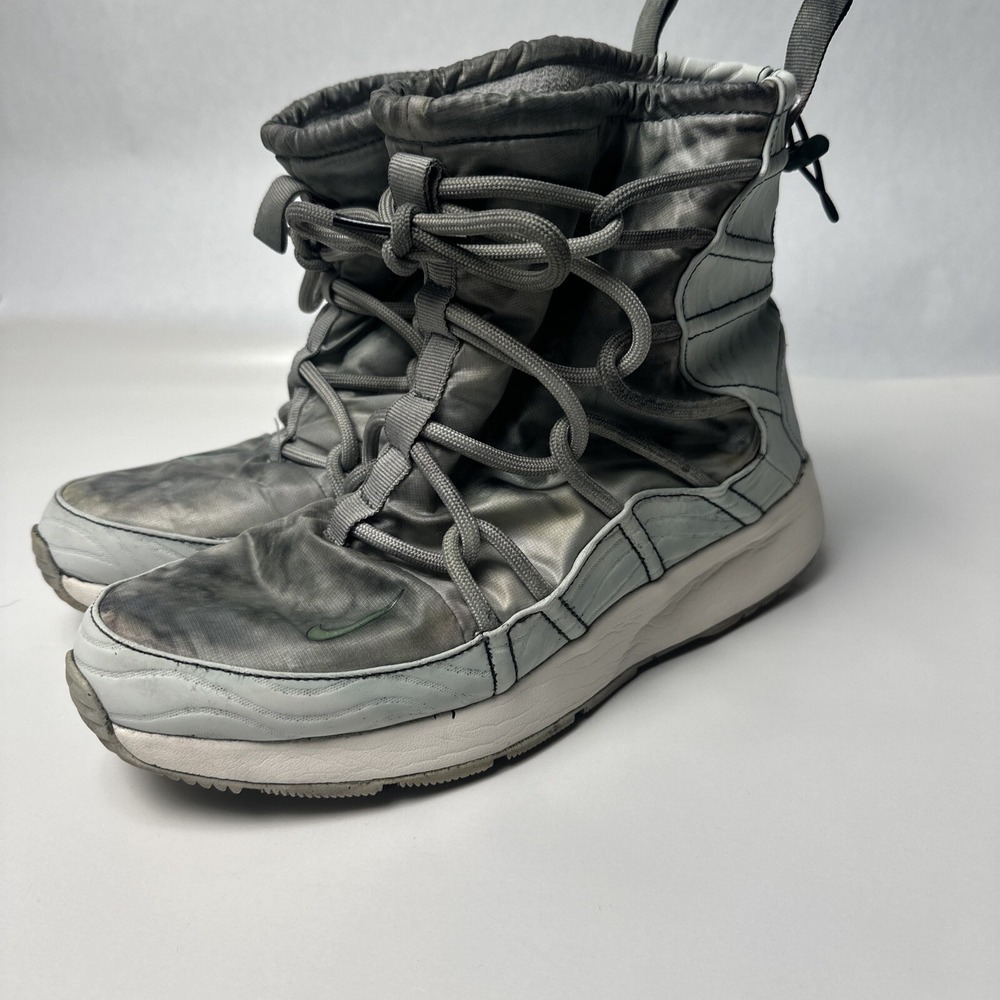 Nike Tanjun High Rise Women's Sneaker Boots Size 11 Blue Storm Vtg Moon Boots